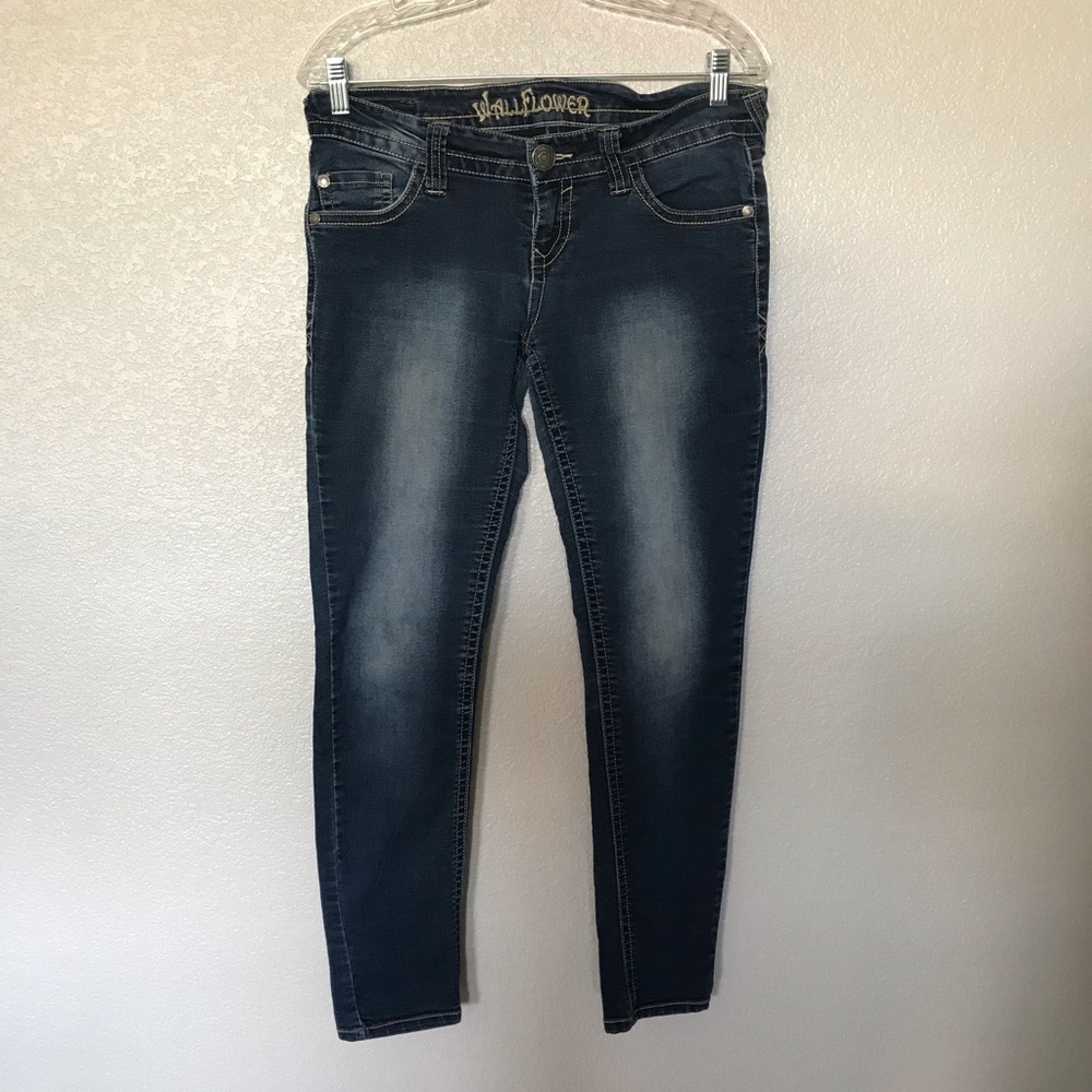 Wallflower junior size 11 jeans